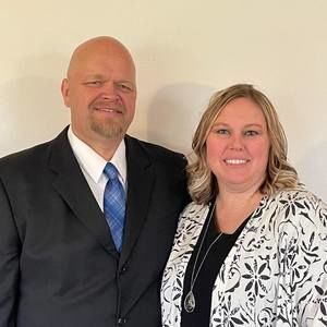 Meet your Posher, Dennis